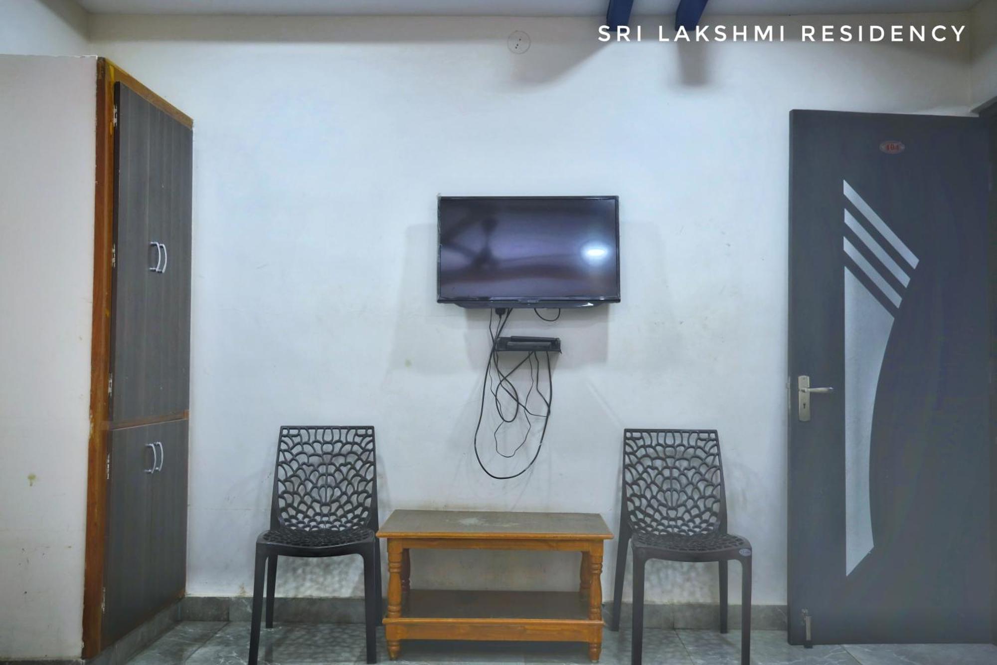 Sri Lakshmi Residency Hotel Tirupati Buitenkant foto