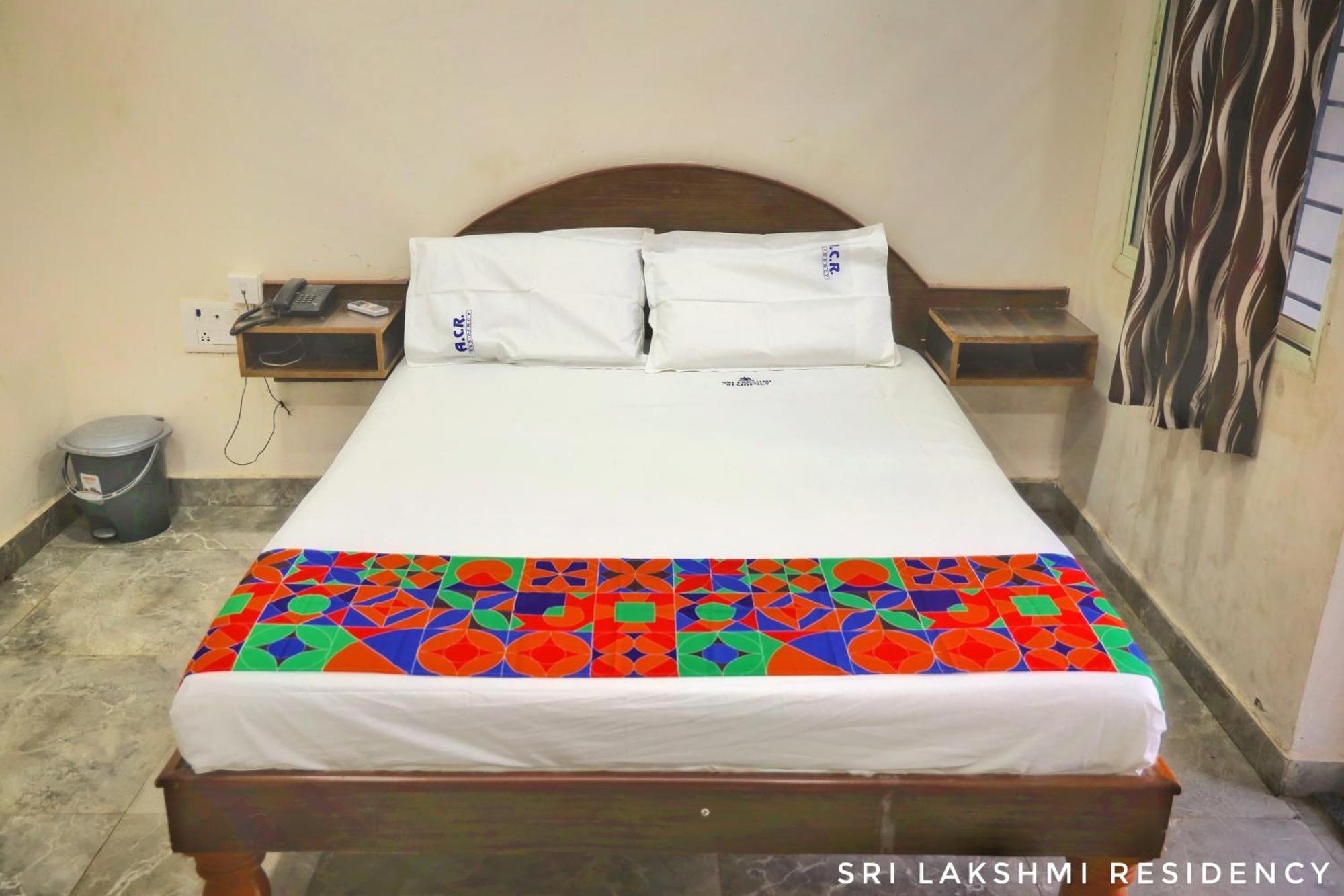 Sri Lakshmi Residency Hotel Tirupati Buitenkant foto