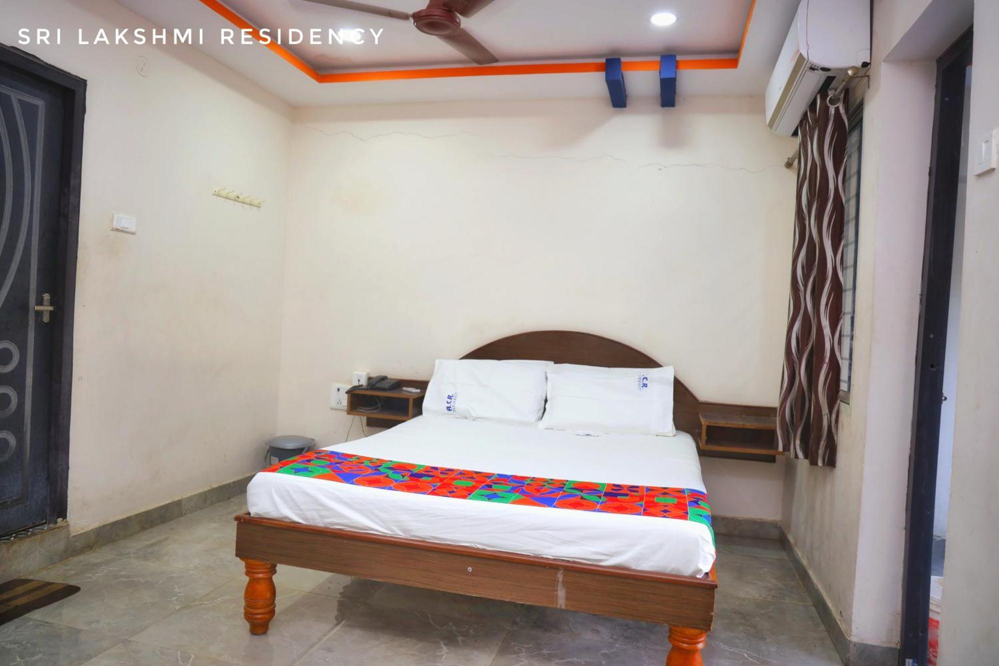 Sri Lakshmi Residency Hotel Tirupati Buitenkant foto